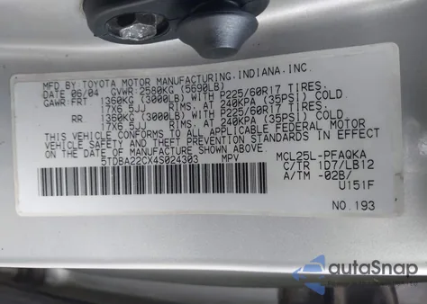 2004 Toyota Sienna Xle Limited z USA, uszkodzony, nr VIN 5TDBA22CX4S024303